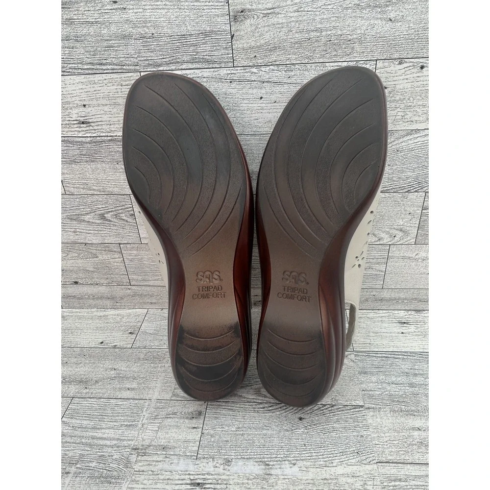 SAS Tripad Comfort Shoes Womens Size 9.5 M Beige Leather‎ Sandals Straps